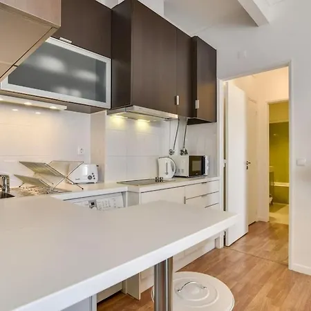 Well-design 1 Bedroom In Encarnacao Apartament *